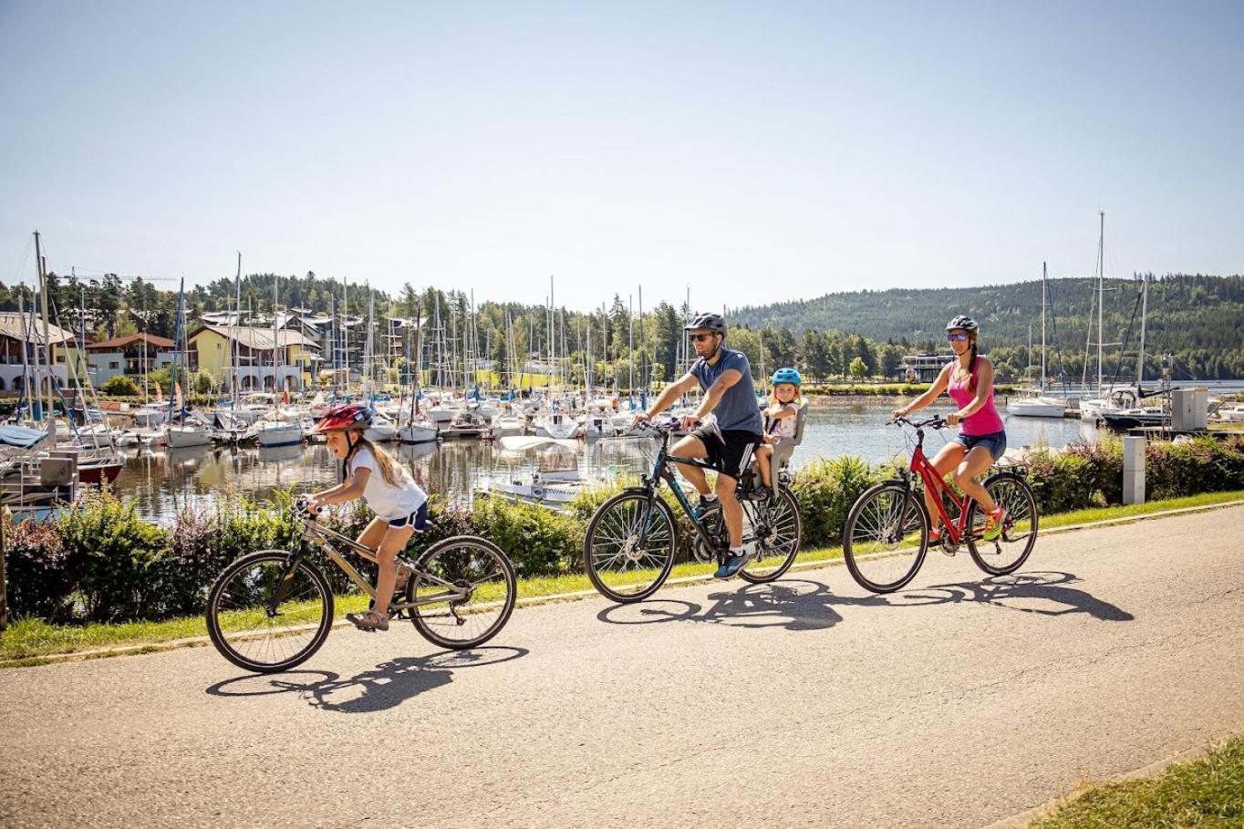 Korzo Lipno C Leilighet Lipno nad Vltavou Eksteriør bilde